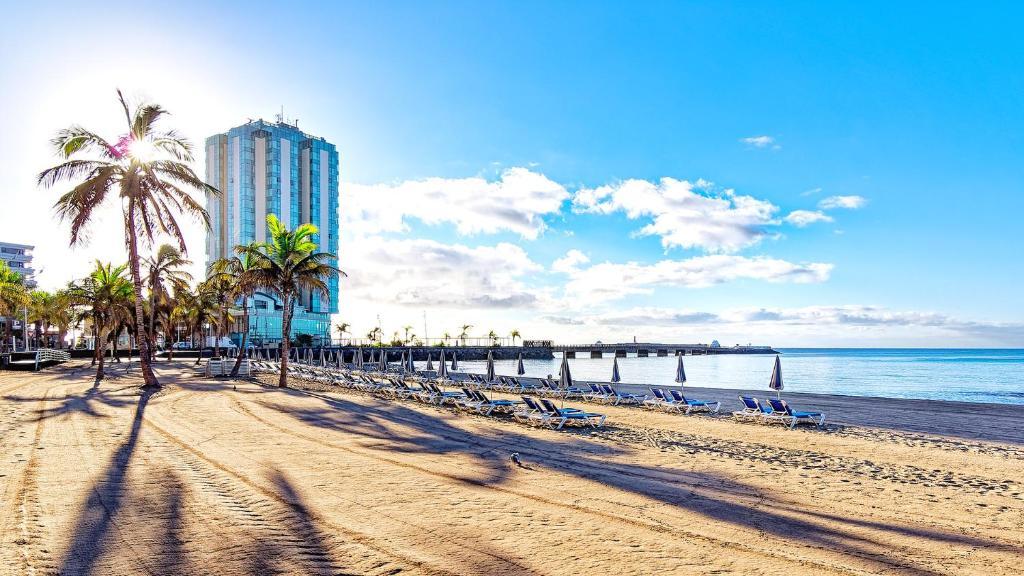 Arrecife Gran Hotel&Spa Arrecife (Lanzarote) Exterior foto The beach at the Hilton San Diego Bayfront